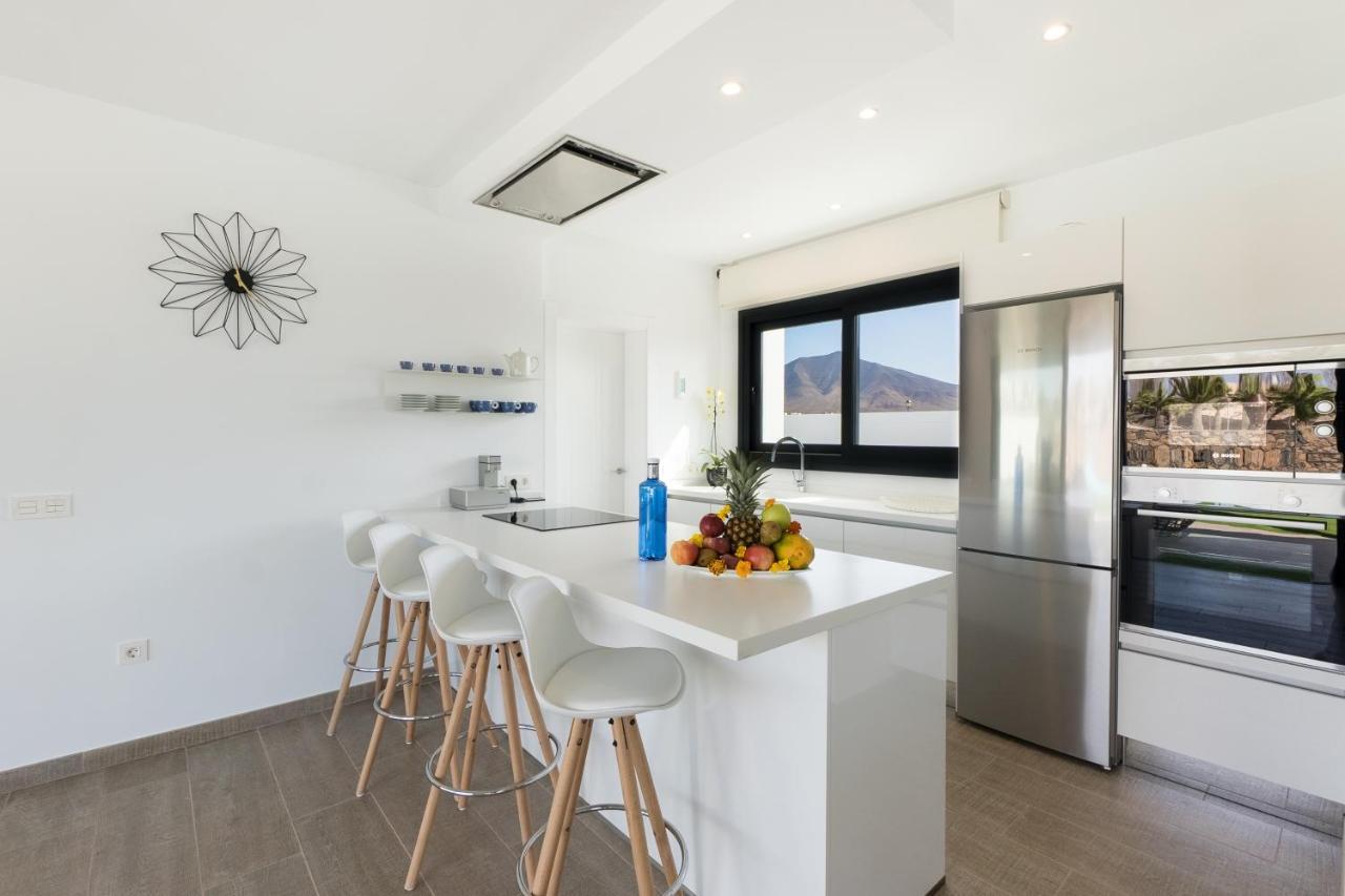 Sea Breeze Villas Lapa And Claca 普拉亚布兰卡 外观 照片